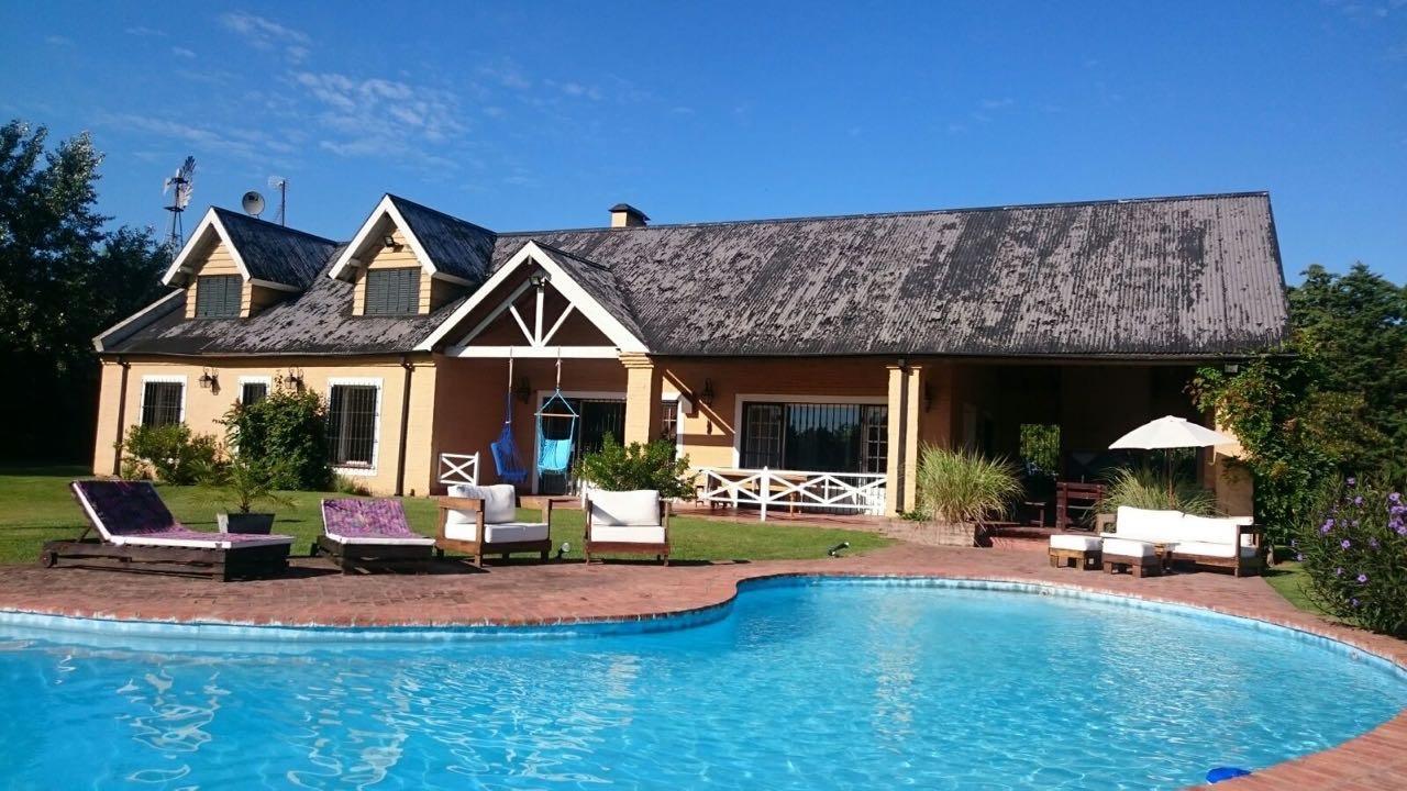 The Polo House Bed and Breakfast Pilar  Eksteriør billede